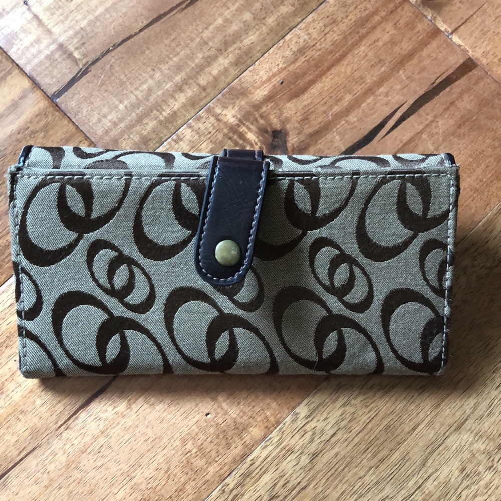 Basic Brown Wallet - image 2